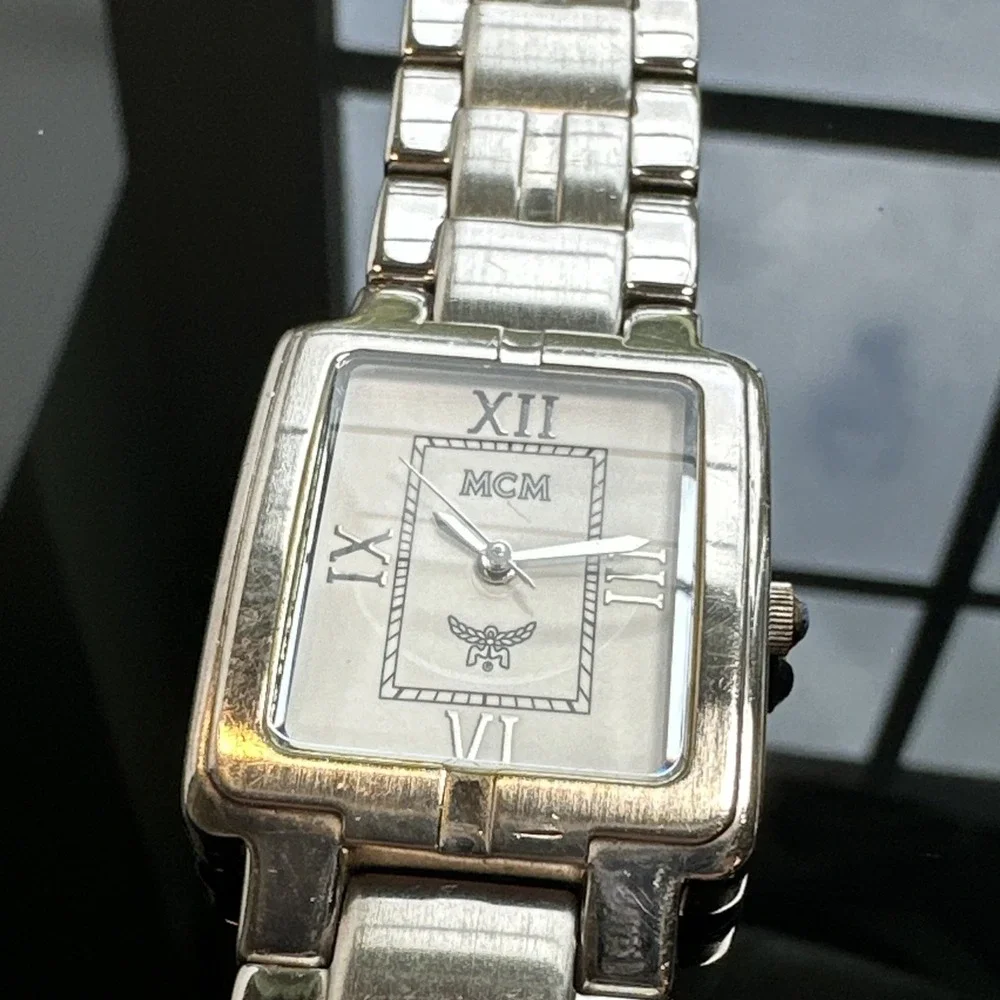 MCM AM.LINE 6991‎ Women's Stainless Steel Quartz Watch Swiss Movement